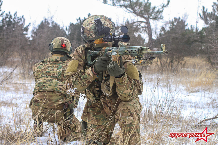 Hầm hố Hải quân Đánh bộ Nga tác chiến giữa rừng băng tuyết
